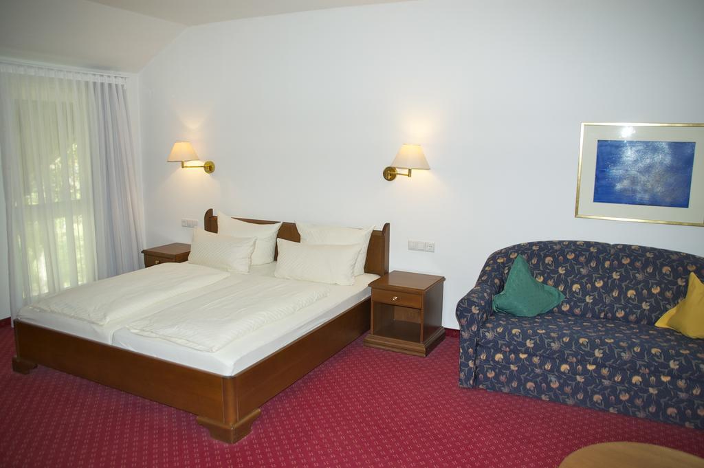 Hotel Hirsch Kehl Exterior photo